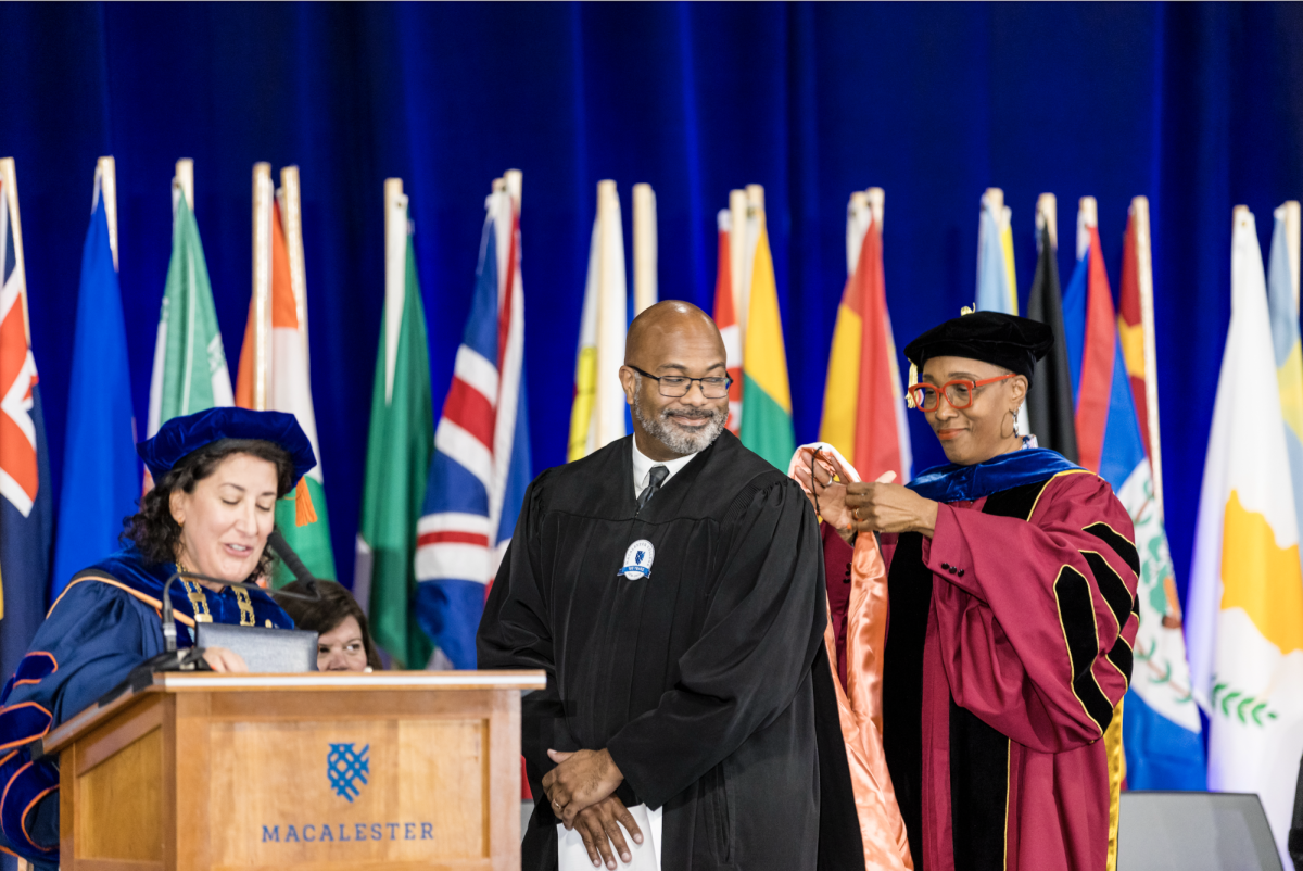 Gordon receiving the honorary degree.